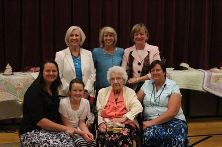 102 year-old LDS Church member earns Young Women Medallion