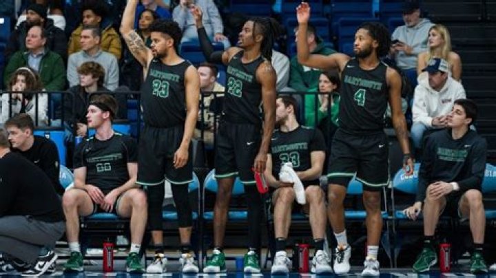 After labor victory, Dartmouth players return to the basketball court | National News