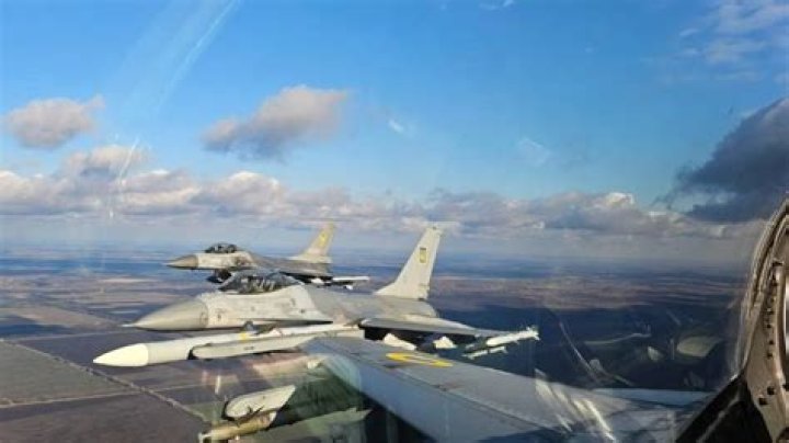 Biden's shift on F-16s for Ukraine came after months of internal debate