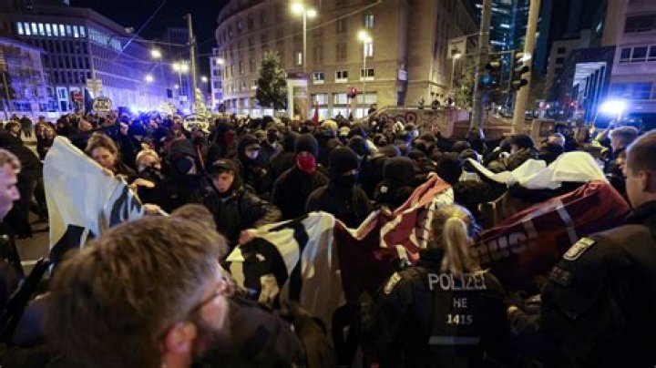 German conservative opposition wins 2 state elections, with far-right making gains