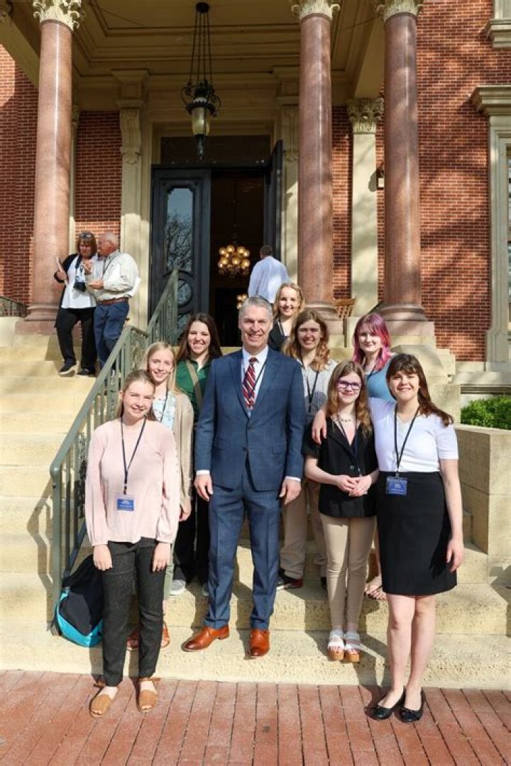 Latter-day Saint youth in Missouri visit governor, other leaders