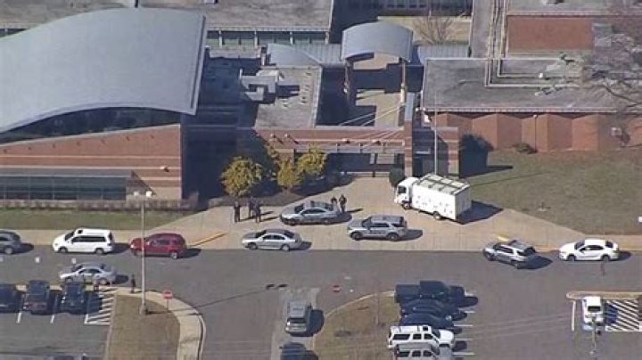 Sparks Elementary School Locked Down Lifted; Police Speak to Man |
