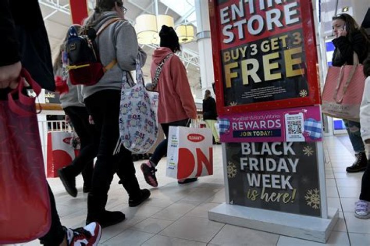 Stores Announce Black Friday Hours |